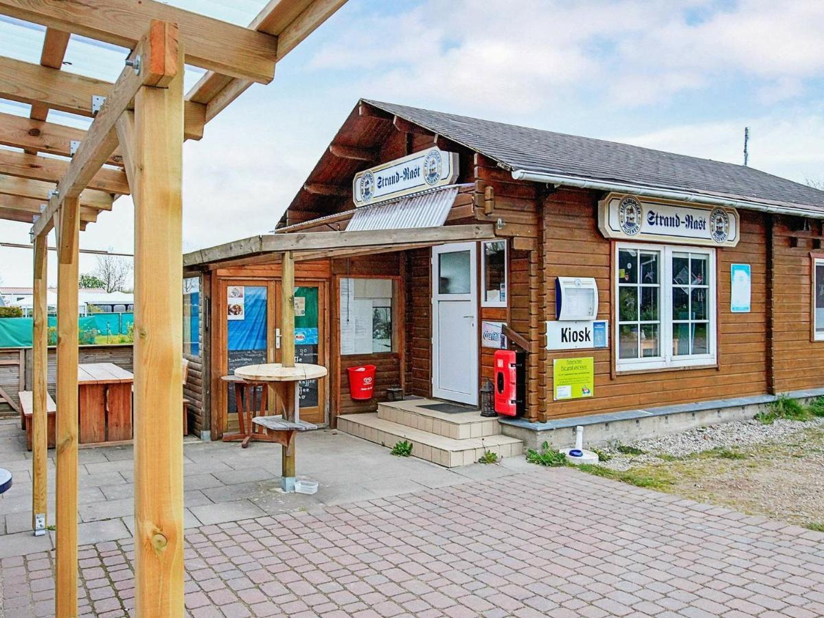 8 Person Holiday Home In Гелтинг Стая снимка